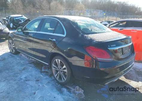 2019 Mercedes-Benz C 300 4Matic from USA, damaged, VIN 55SWF8EB2KU304211